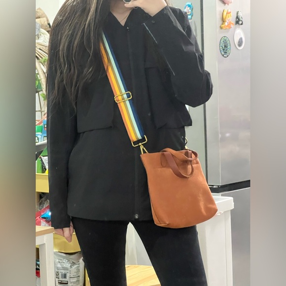 Used- Madewell The Small Transport Crossbody in Nubuck Leather: Rainbow Strap - Picture 8 of 17